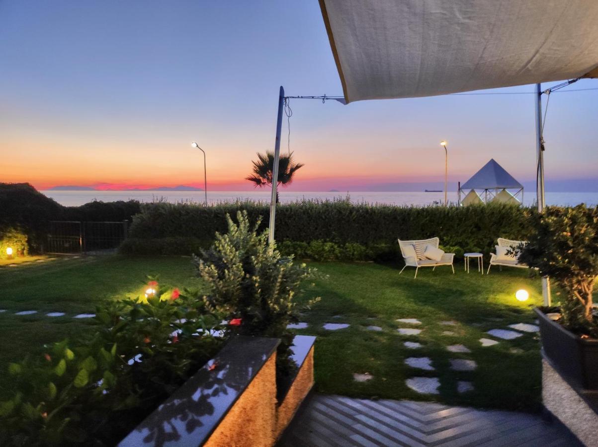 Appartamenti Vacanze Villa Meo Villafranca Tirrena Εξωτερικό φωτογραφία
