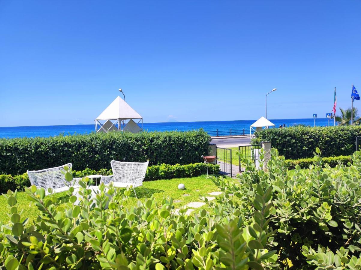 Appartamenti Vacanze Villa Meo Villafranca Tirrena Εξωτερικό φωτογραφία
