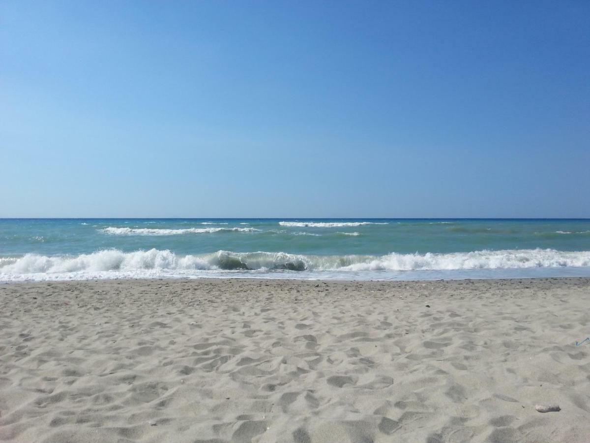 Appartamenti Vacanze Villa Meo Villafranca Tirrena Εξωτερικό φωτογραφία